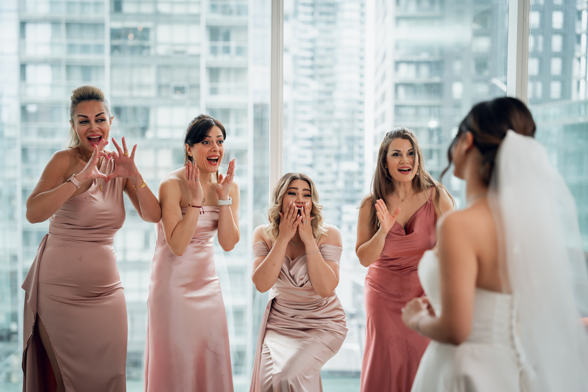 Best Montreal Wedding Photography Trends for 2025